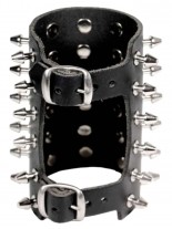 Leder Armband mit Killernieten 6 reihig